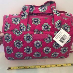 Vera Bradley Organizer - never used